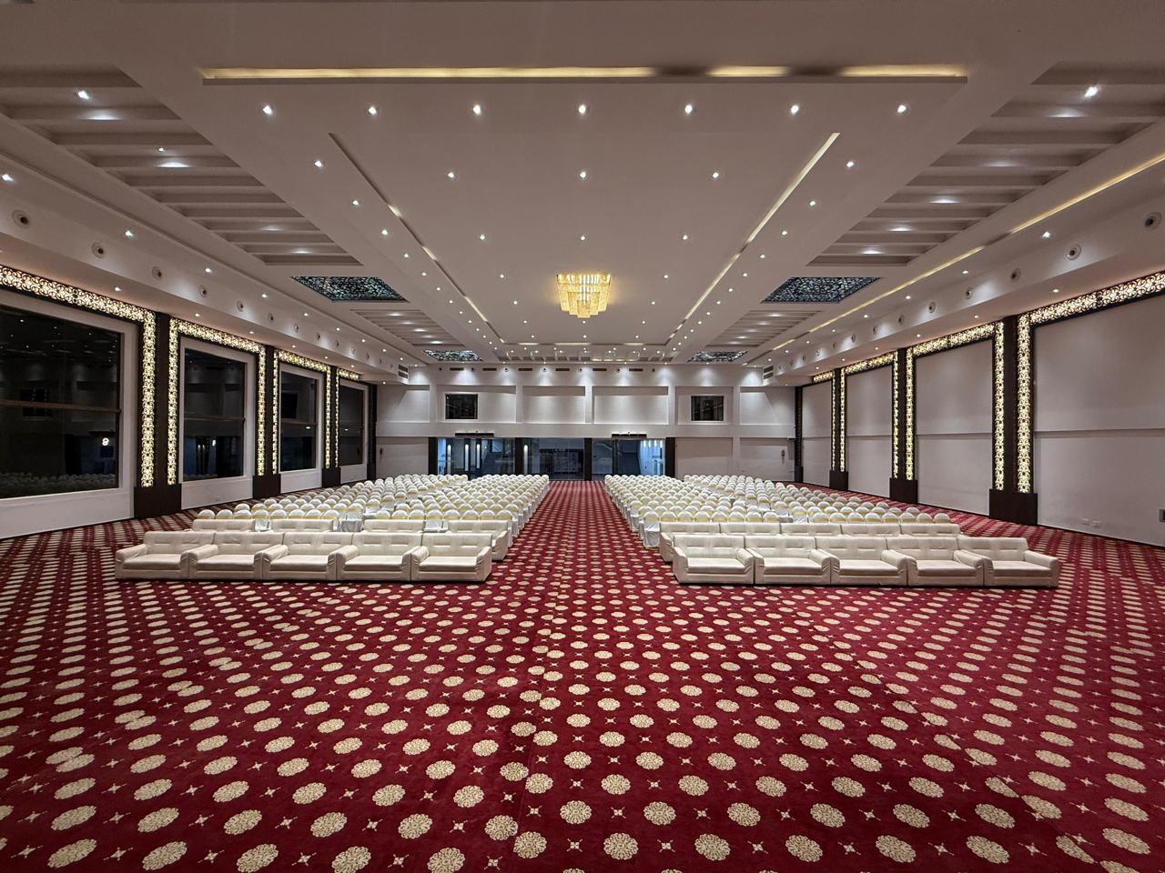 BRS GRANDEUR main hall seating layout with executive sofas